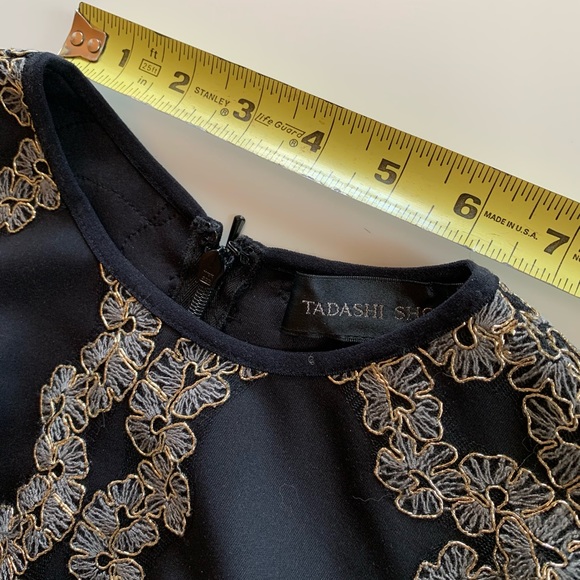 Tadashi Shoji Embroidered Cocktail Dress. 0. NWT. Black Gold Lace Bodice & Hem - Picture 11 of 15